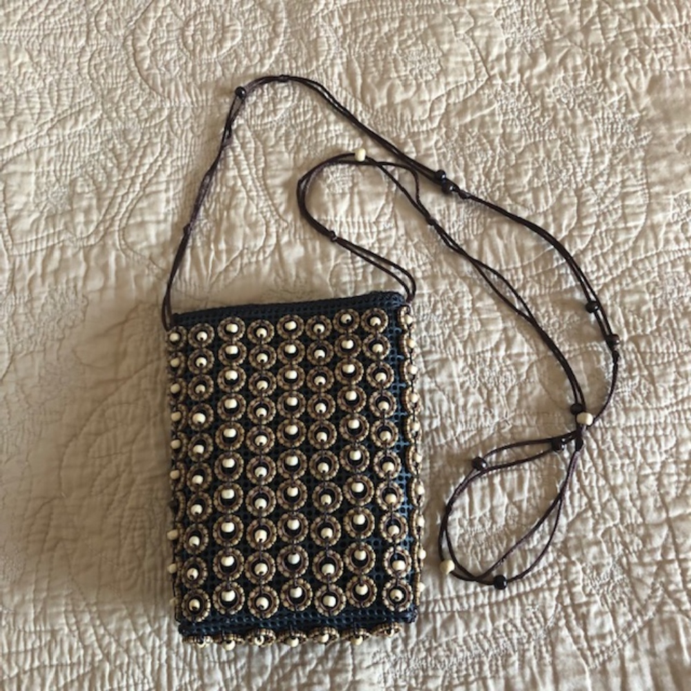 Beaded Cross Body Bag - Adorable!